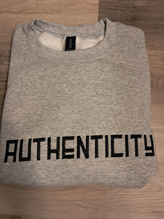 Embroidered "Authenticity" crew neck (Grey)