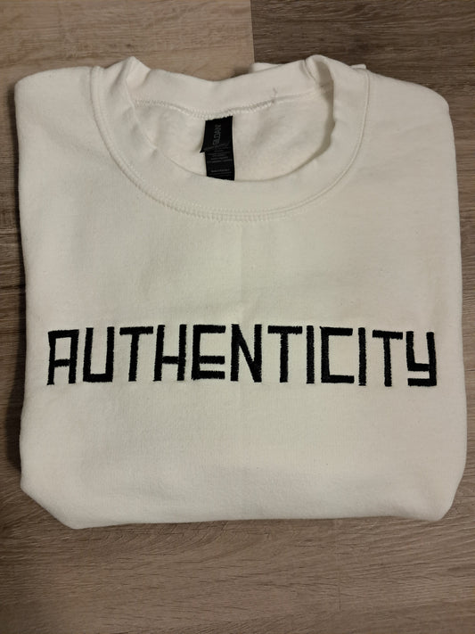 Embroidered "Authenticity" crew neck (White)